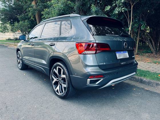 VOLKSWAGEN TAOS 1.4 250 TSI TOTAL FLEX HIGHLINE AUTOMÁTICO
